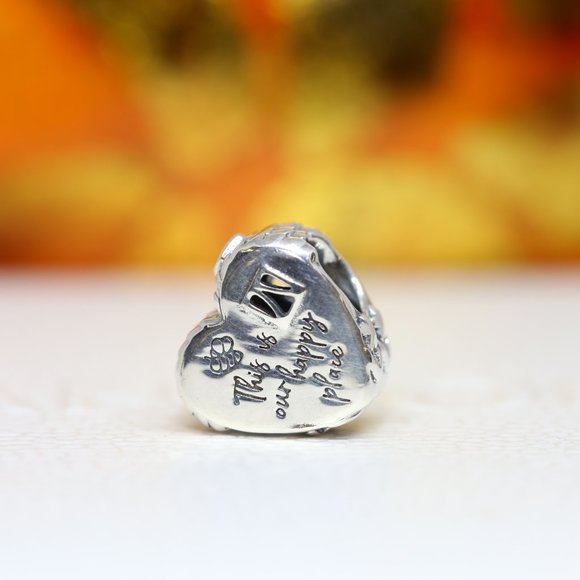 ♡A♡　ページ Pandora Moments Heart & Butterfly Bangle 592593C01-21